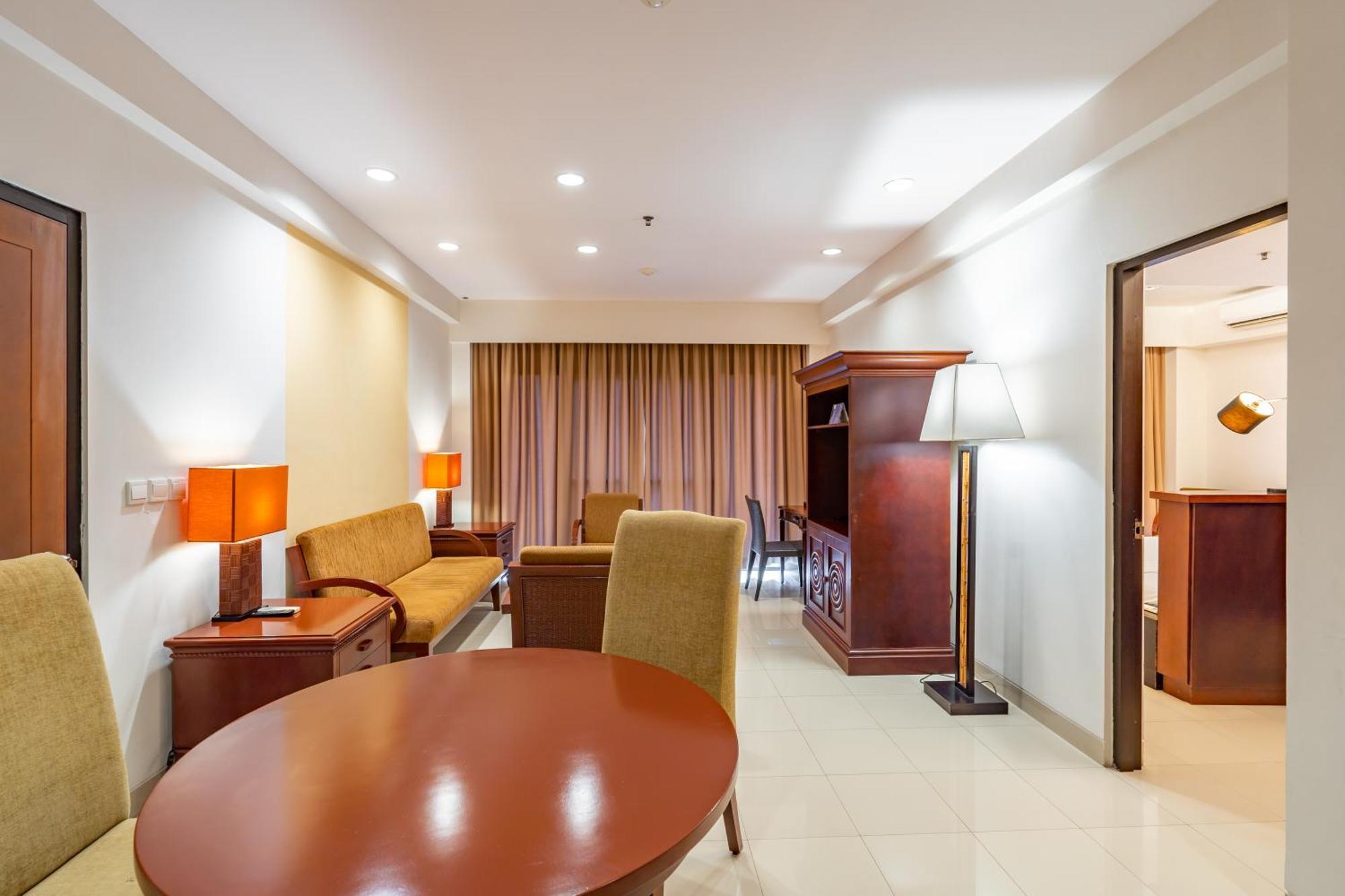 Bintang Flores Hotel Labuan Bajo Kültér fotó