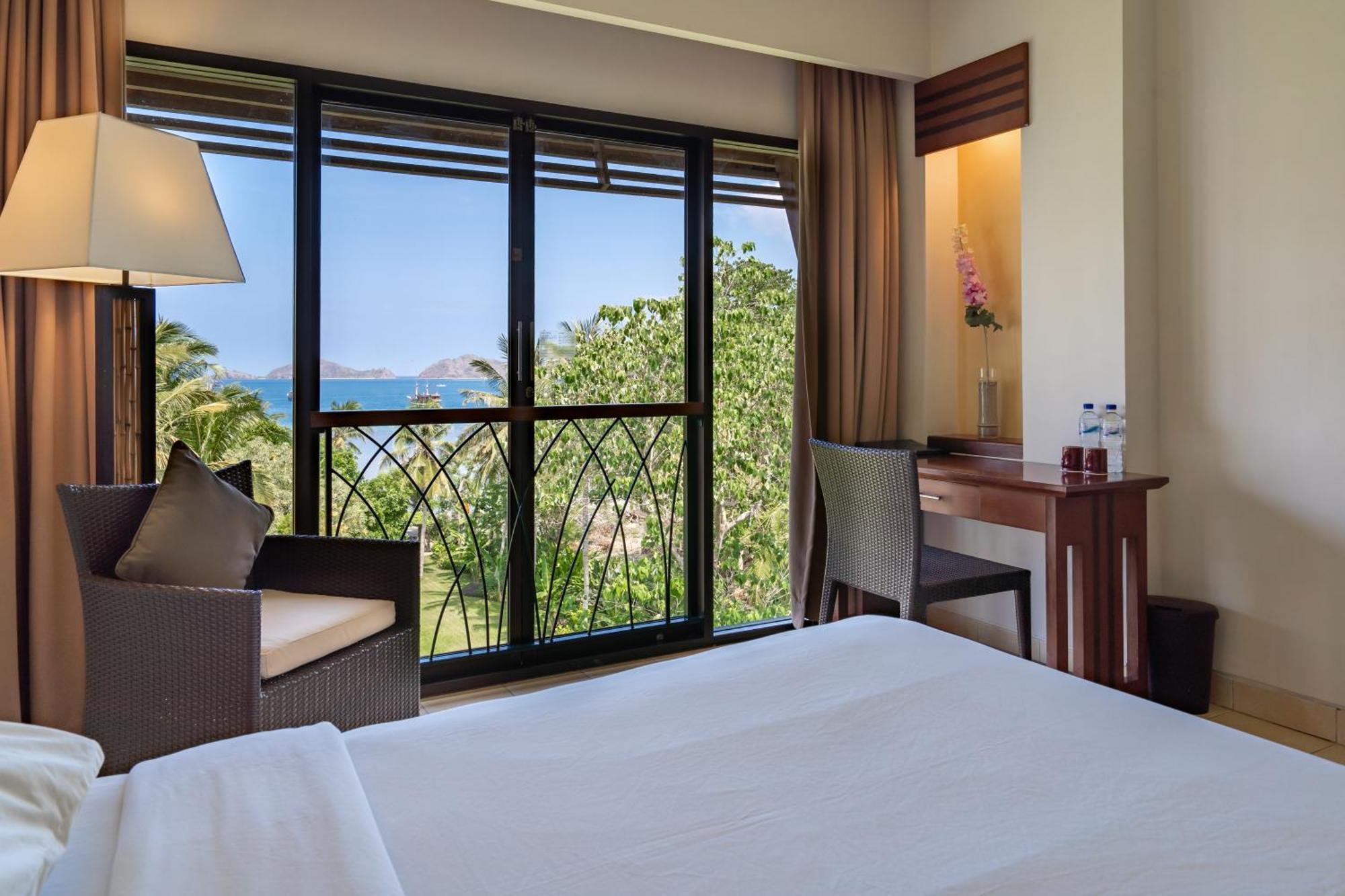 Bintang Flores Hotel Labuan Bajo Kültér fotó